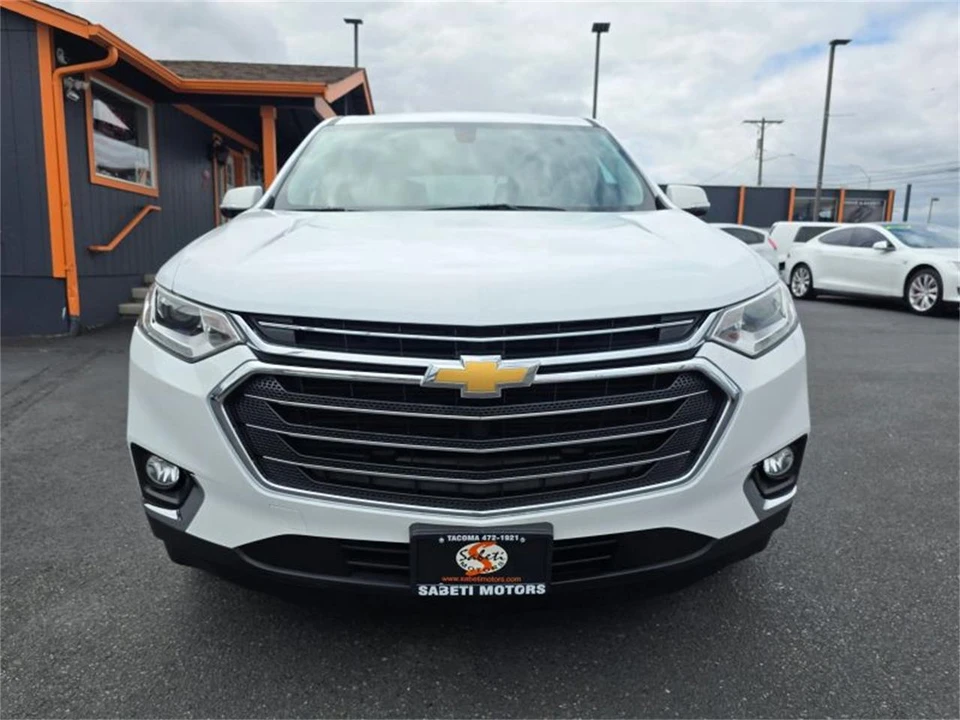 2019 Chevrolet Traverse - Image 8 of 21