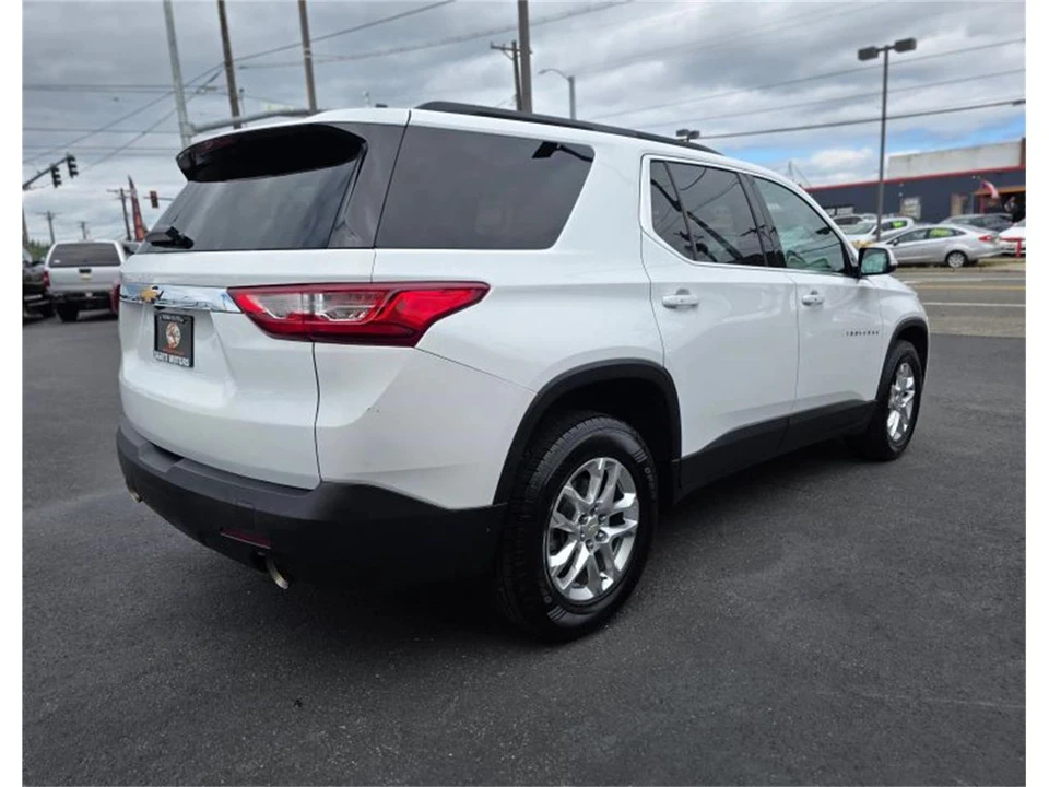 2019 Chevrolet Traverse - Image 5 of 21