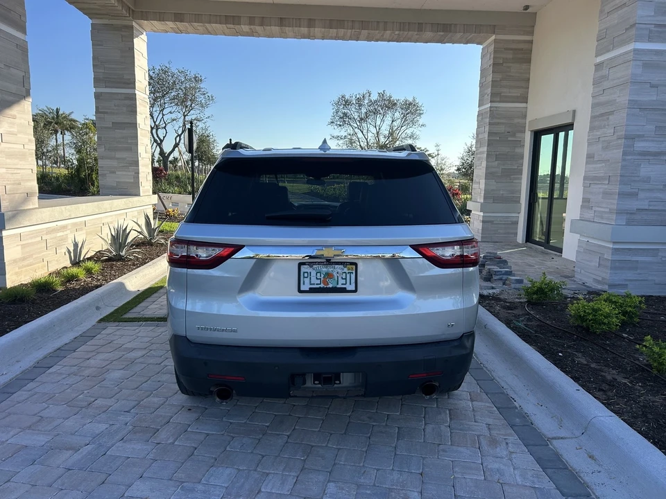 2019 Chevrolet Traverse - Image 10 of 21