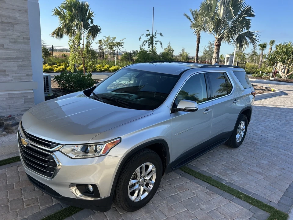 2019 Chevrolet Traverse - Image 6 of 21