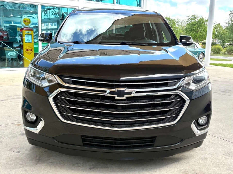 2019 Chevrolet Traverse - Image 2 of 31