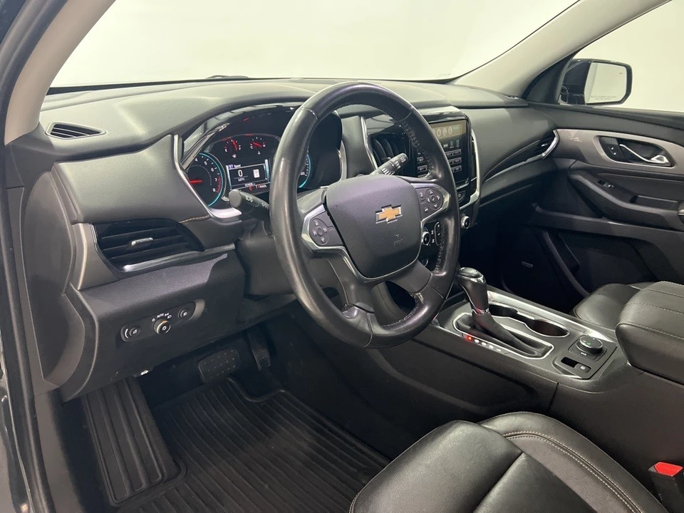 2019 Chevrolet Traverse - Image 9 of 12