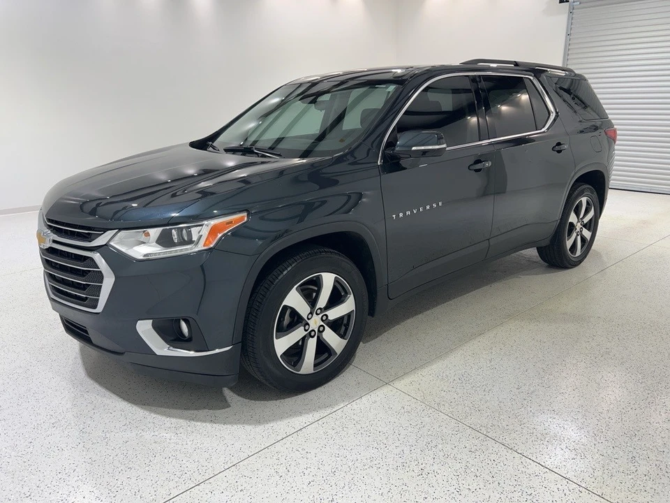2019 Chevrolet Traverse - Image 8 of 12