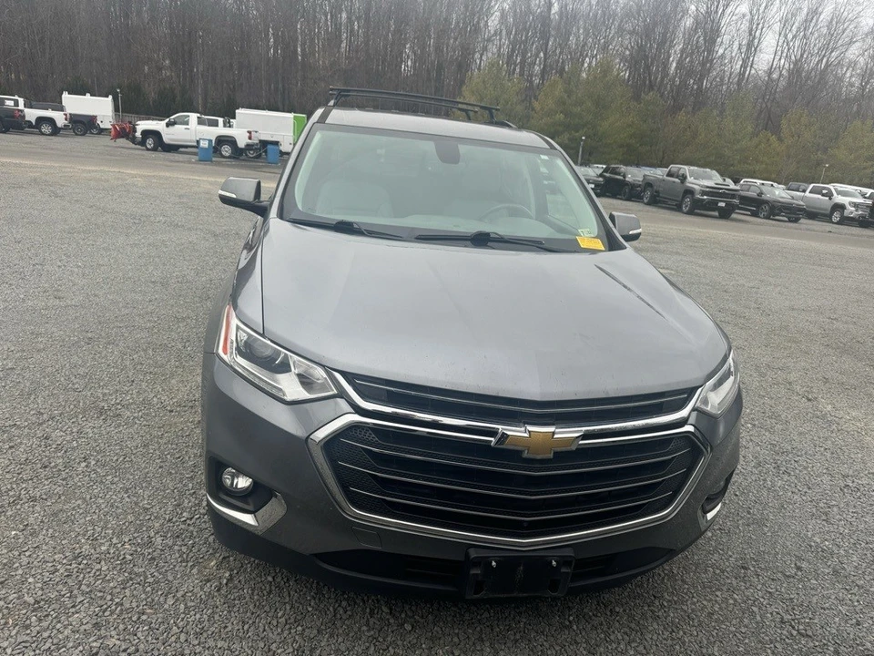 2019 Chevrolet Traverse - Image 2 of 12