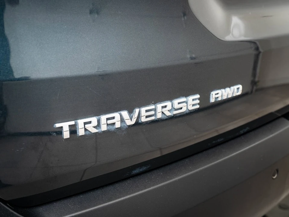 2019 Chevrolet Traverse - Image 16 of 21