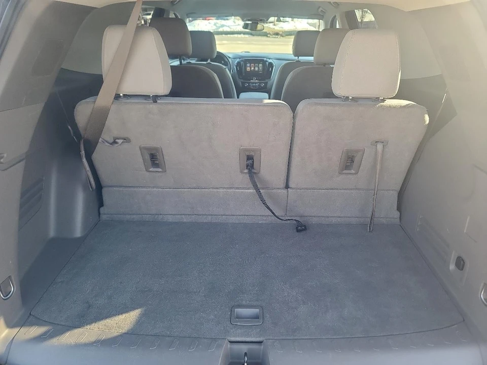 2019 Chevrolet Traverse - Image 13 of 21