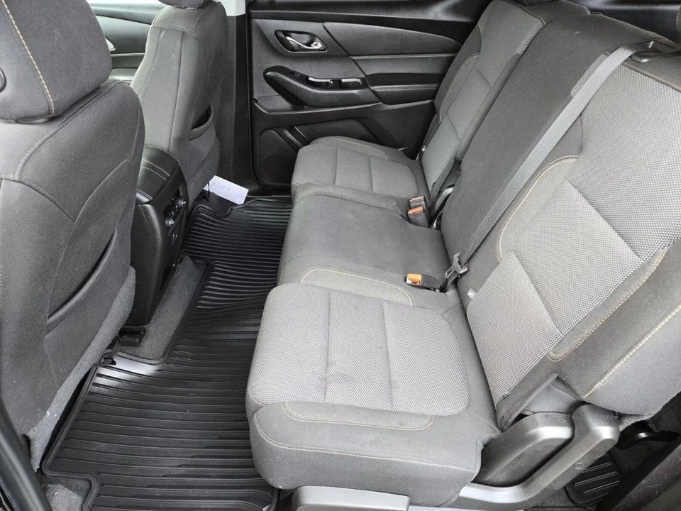 2019 Chevrolet Traverse - Image 8 of 20