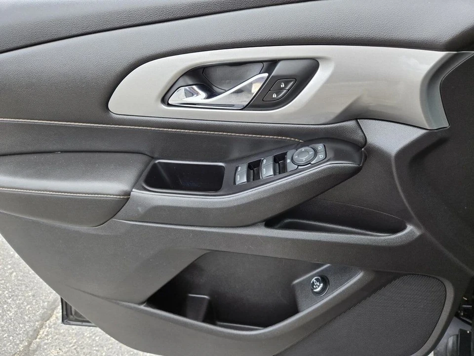 2019 Chevrolet Traverse - Image 16 of 20