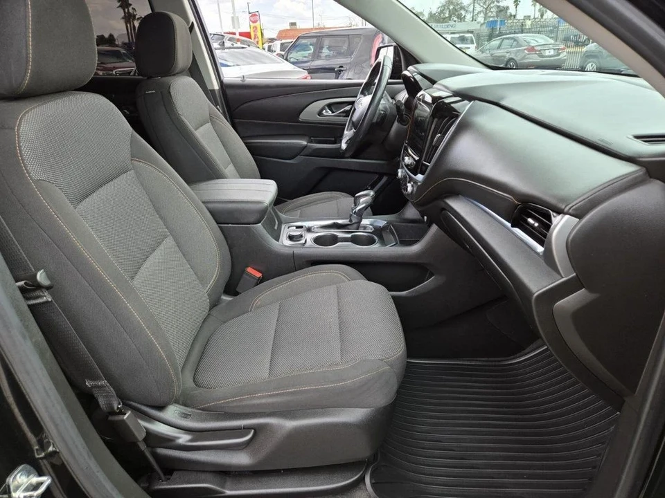 2019 Chevrolet Traverse - Image 14 of 20