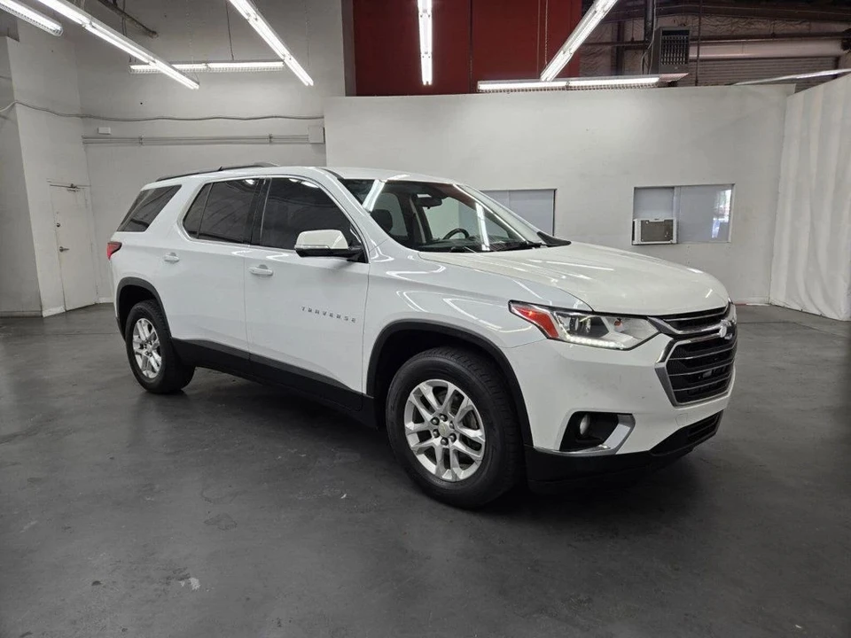 2019 Chevrolet Traverse - Image 3 of 12