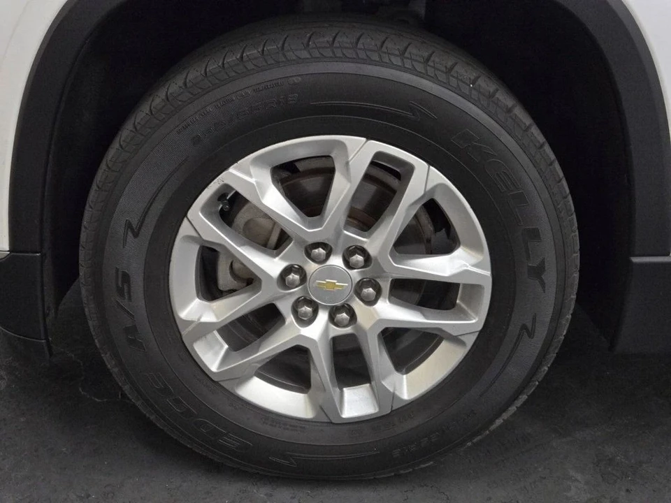 2019 Chevrolet Traverse - Image 5 of 12