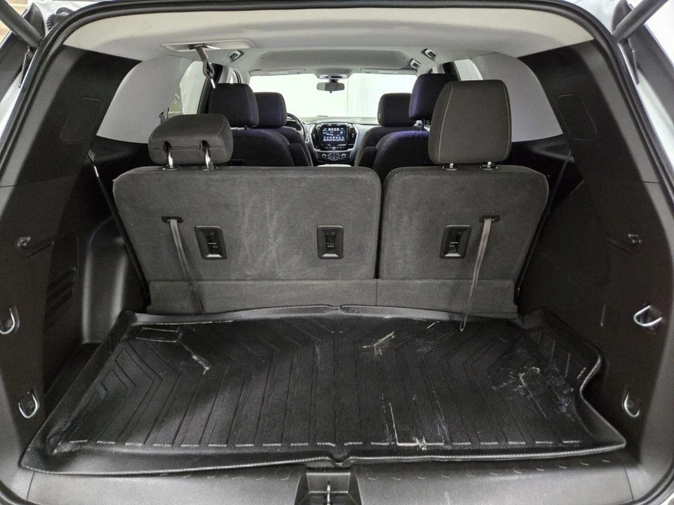 2019 Chevrolet Traverse - Image 11 of 12