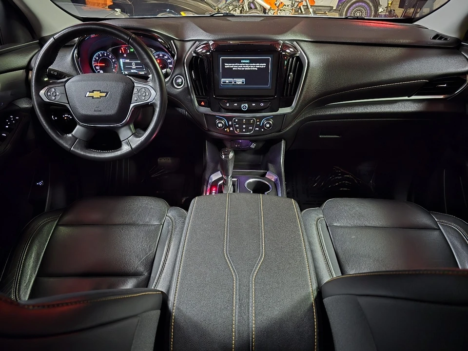2019 Chevrolet Traverse - Image 10 of 21