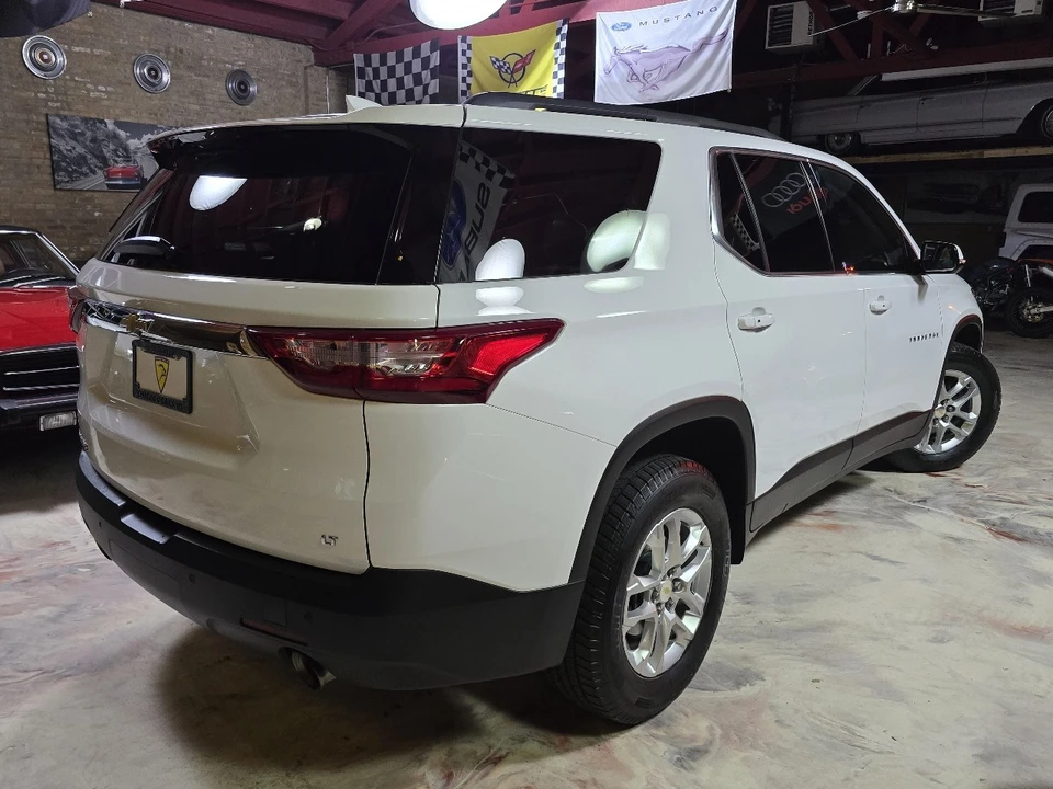 2019 Chevrolet Traverse - Image 4 of 21