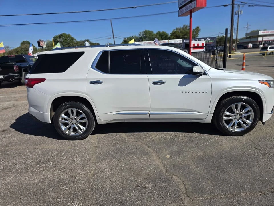 2019 Chevrolet Traverse - Image 8 of 20