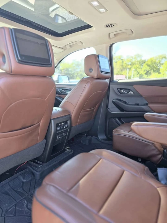 2019 Chevrolet Traverse - Image 5 of 20