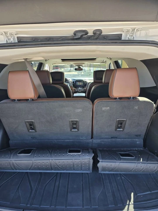 2019 Chevrolet Traverse - Image 12 of 20