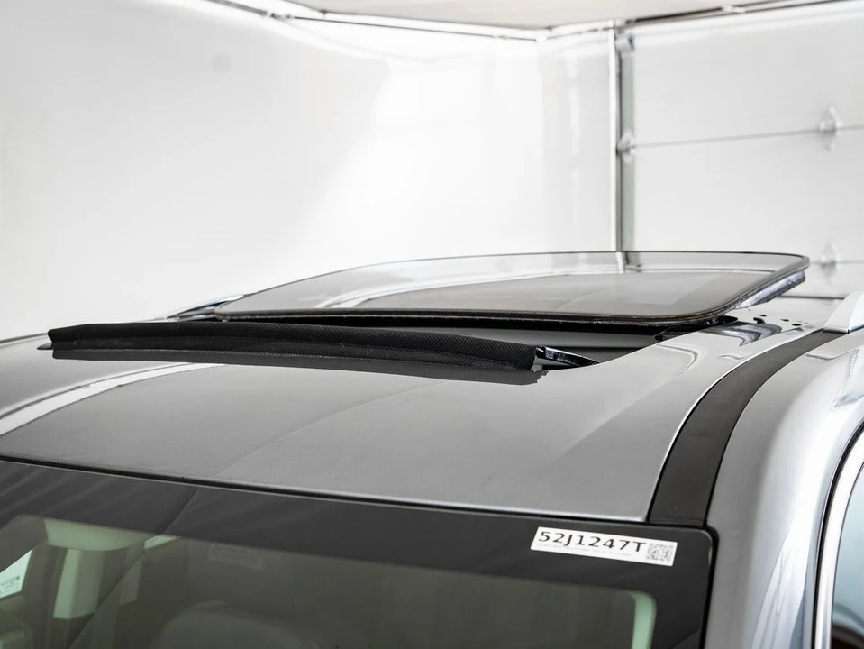 2019 Chevrolet Traverse - Image 14 of 21
