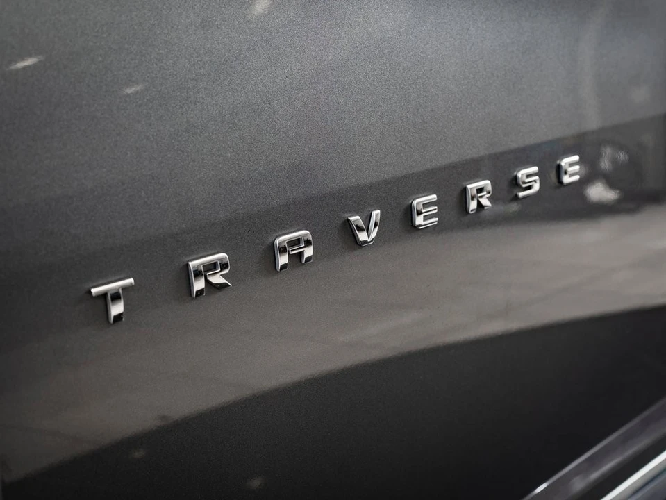 2019 Chevrolet Traverse - Image 9 of 21