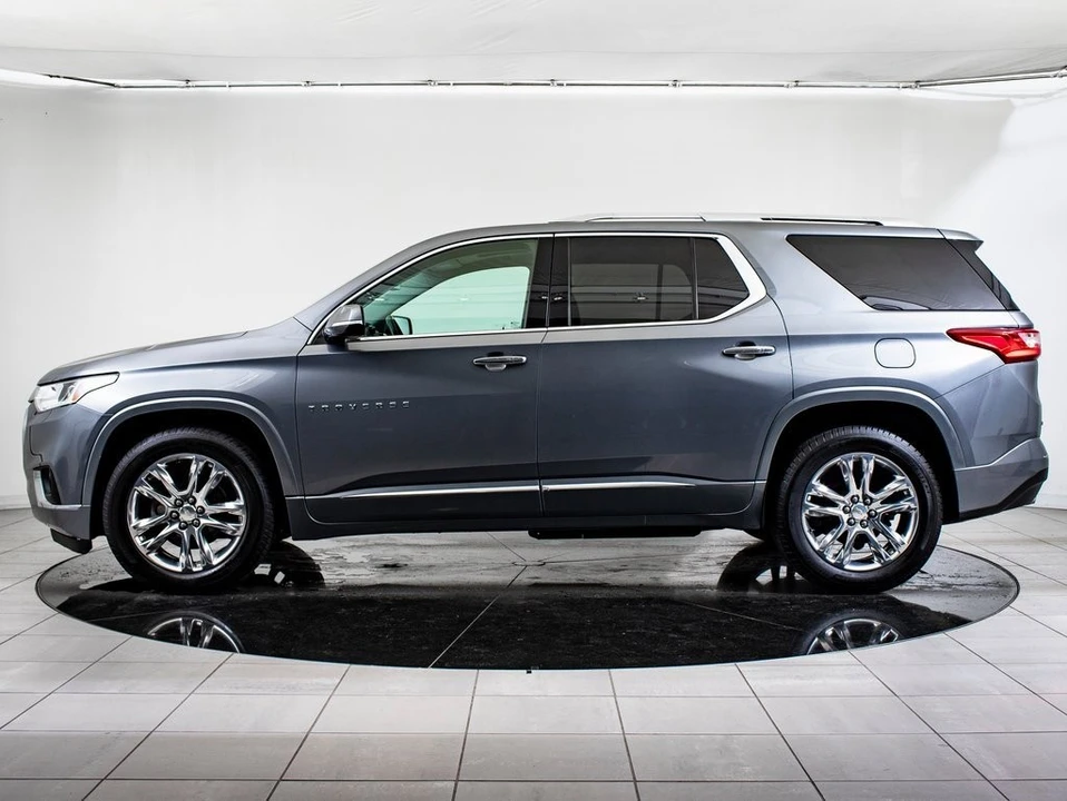 2019 Chevrolet Traverse - Image 12 of 21