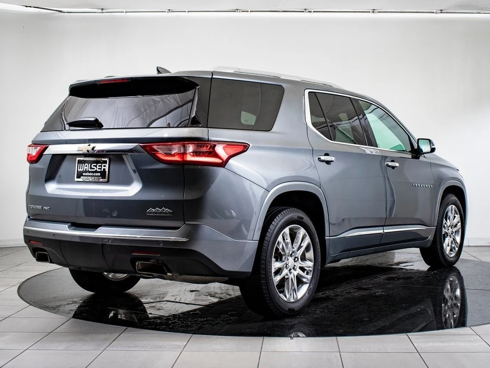 2019 Chevrolet Traverse - Image 7 of 21