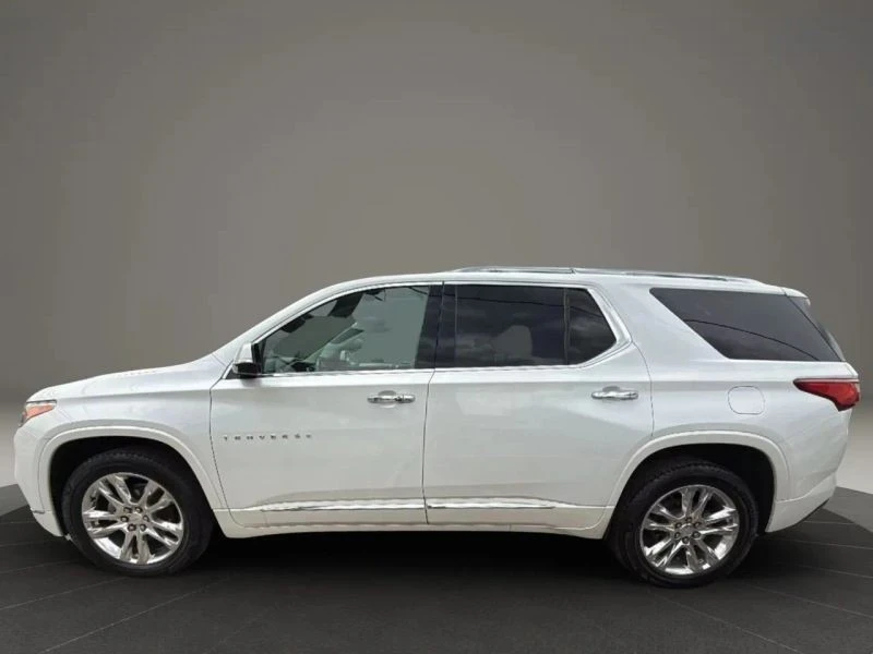 2019 Chevrolet Traverse - Image 8 of 12