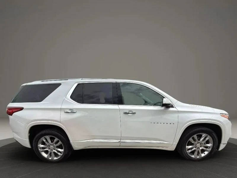 2019 Chevrolet Traverse - Image 4 of 12