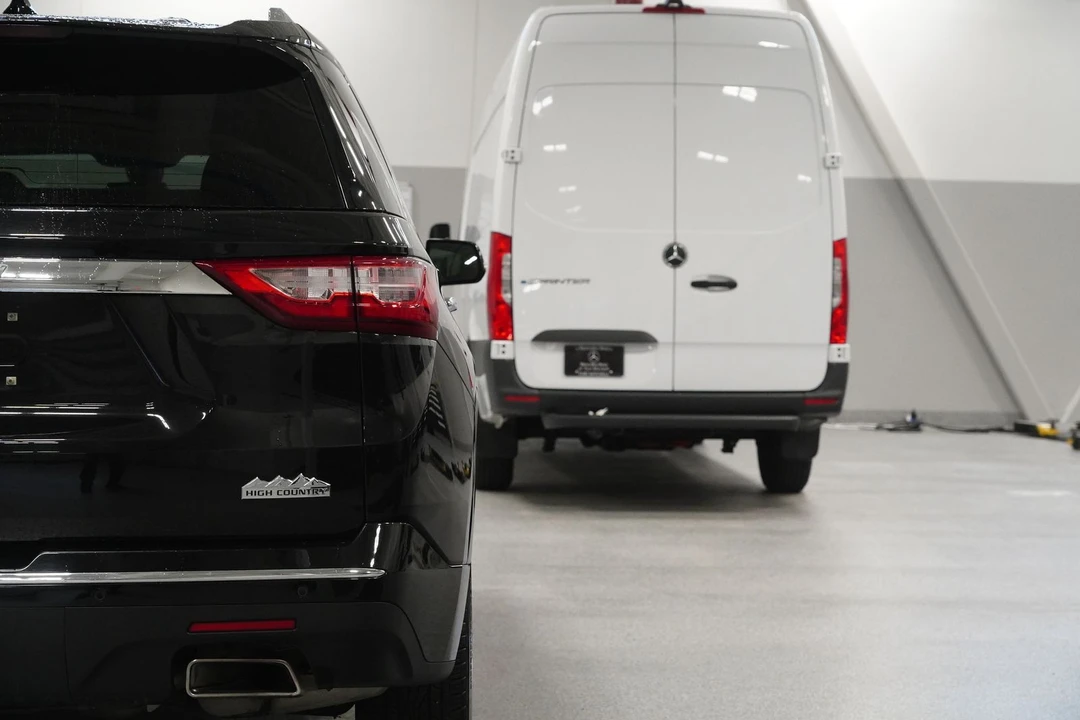 2019 Chevrolet Traverse - Image 11 of 12