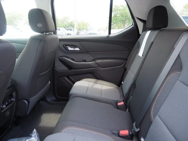 2019 Chevrolet Traverse - Image 8 of 9