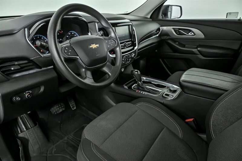 2019 Chevrolet Traverse - Image 15 of 21
