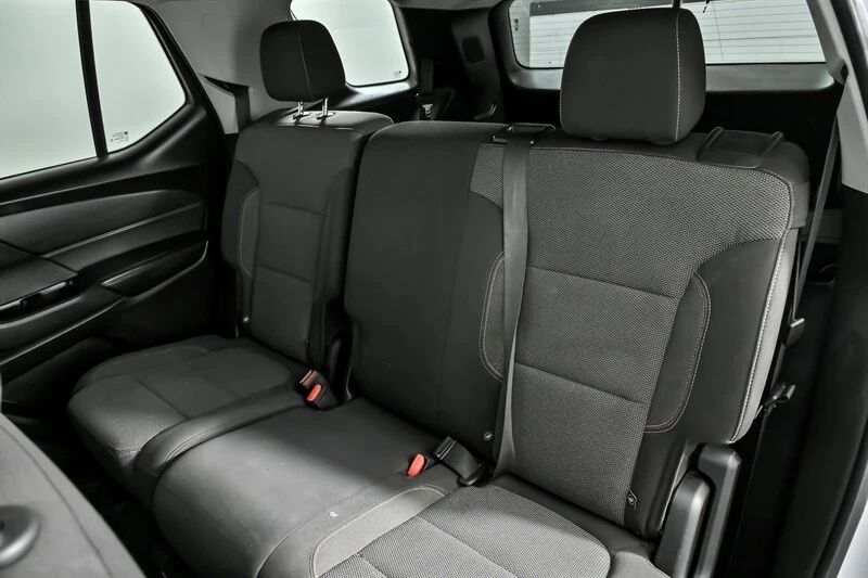 2019 Chevrolet Traverse - Image 18 of 21