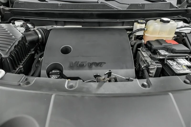 2019 Chevrolet Traverse - Image 13 of 21