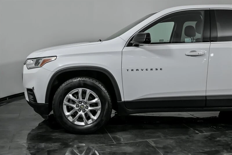 2019 Chevrolet Traverse - Image 6 of 21