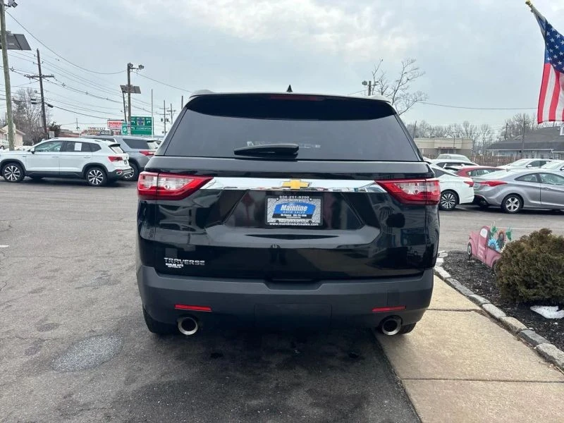 2019 Chevrolet Traverse - Image 6 of 12