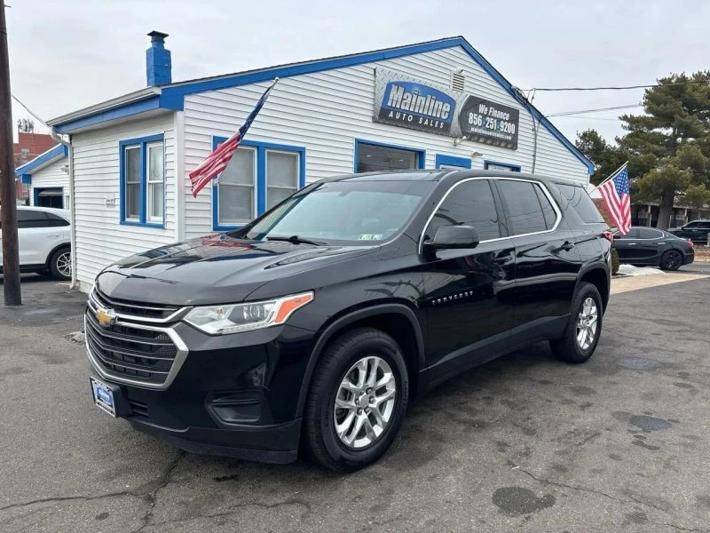 2019 Chevrolet Traverse - Image 2 of 12