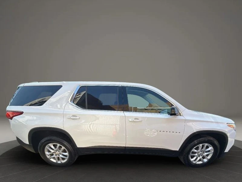 2019 Chevrolet Traverse - Image 4 of 12