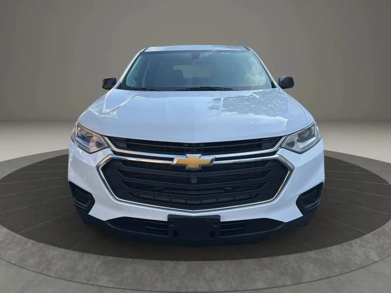 2019 Chevrolet Traverse - Image 2 of 12
