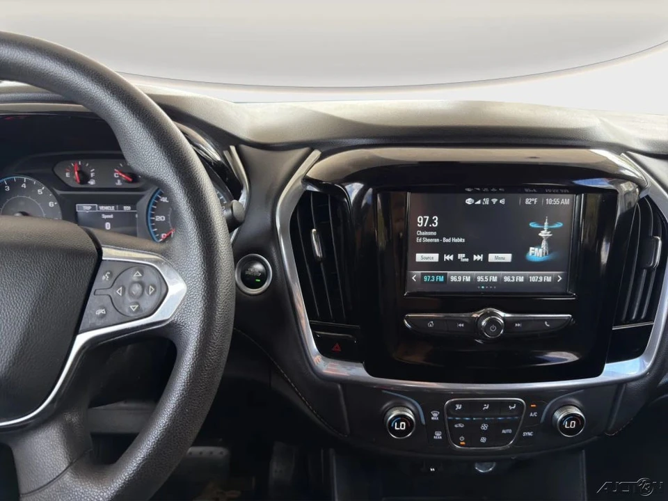 2019 Chevrolet Traverse - Image 17 of 21