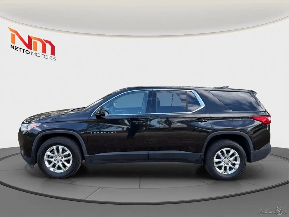 2019 Chevrolet Traverse - Image 2 of 21