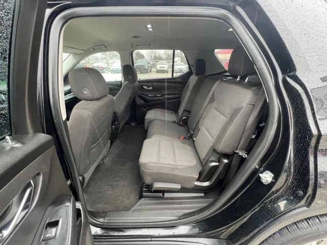2019 Chevrolet Traverse - Image 14 of 18