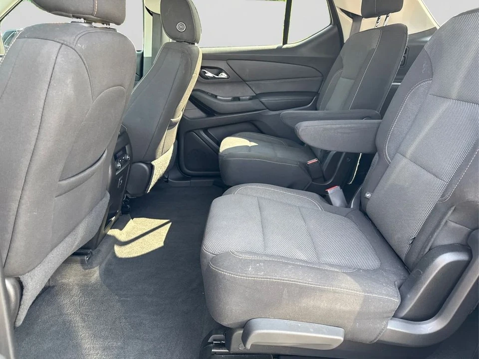 2019 Chevrolet Traverse - Image 10 of 12