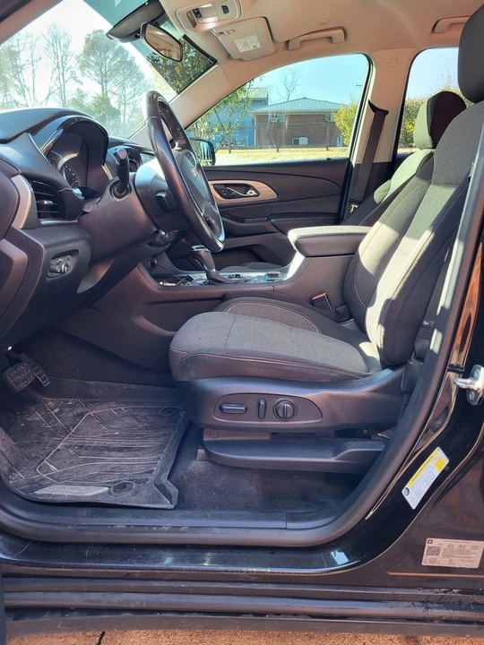 2019 Chevrolet Traverse - Image 3 of 8