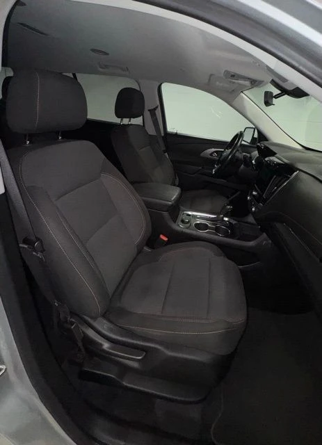 2019 Chevrolet Traverse - Image 18 of 21