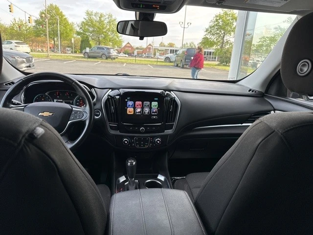 2019 Chevrolet Traverse - Image 15 of 21