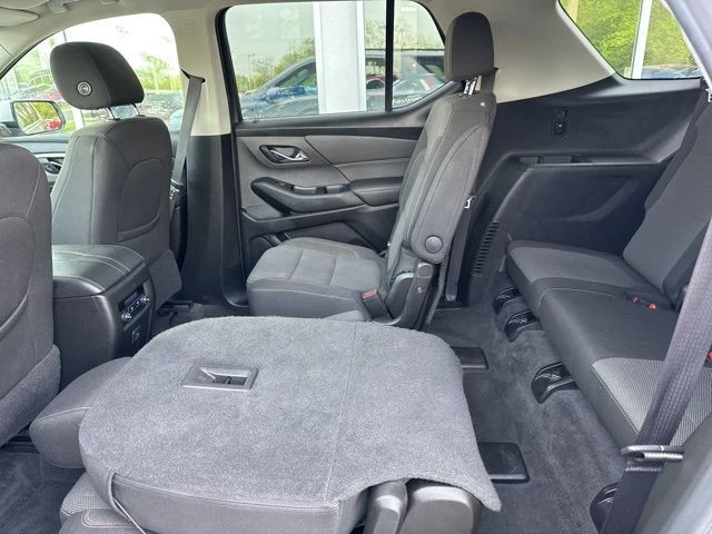 2019 Chevrolet Traverse - Image 12 of 21