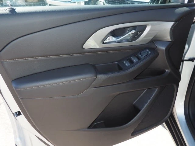 2019 Chevrolet Traverse - Image 7 of 9