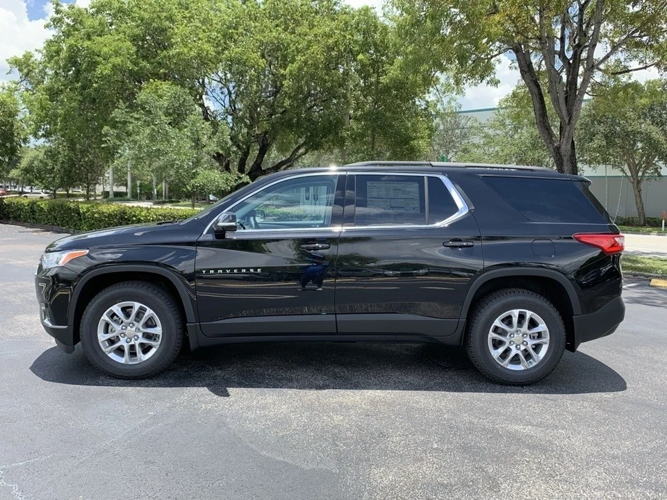 2019 Chevrolet Traverse - Image 15 of 21