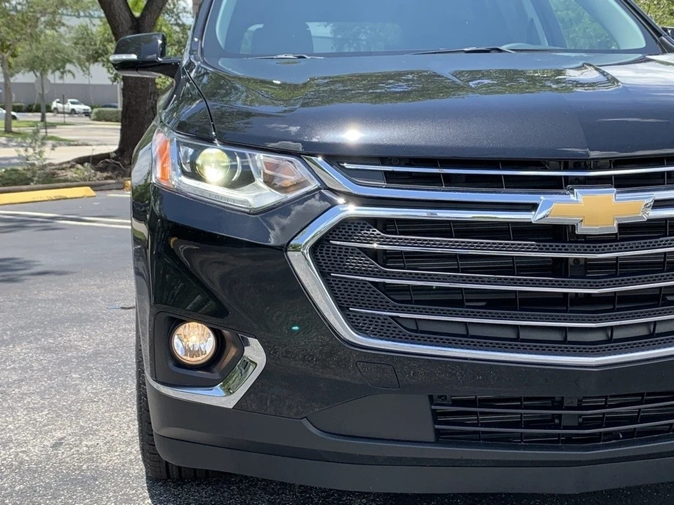2019 Chevrolet Traverse - Image 11 of 21