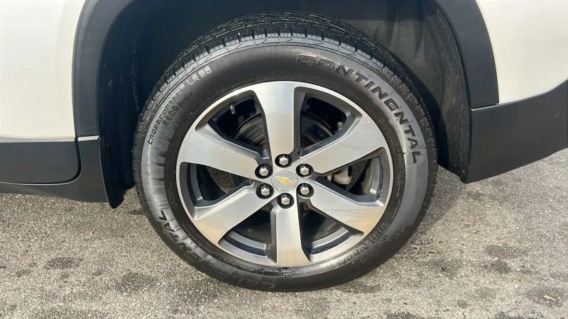 2019 Chevrolet Traverse - Image 11 of 12