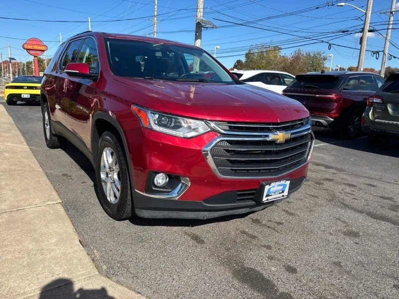 2019 Chevrolet Traverse - Image 9 of 12